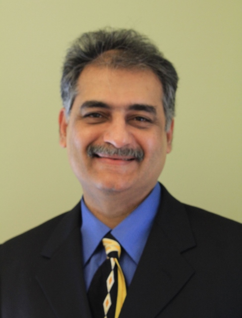 Lakhi Sangtani head shot